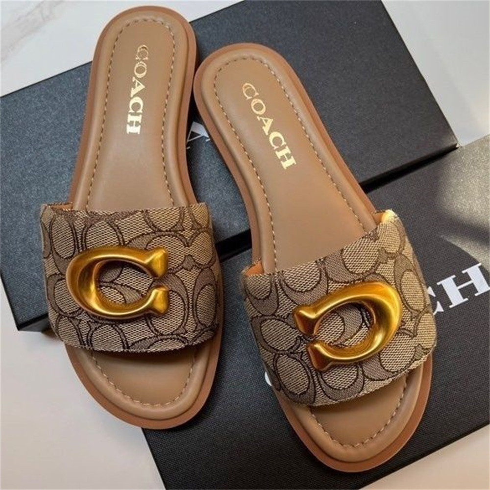 High quality slipper size:5-11 with box COH #30881 - Image 2