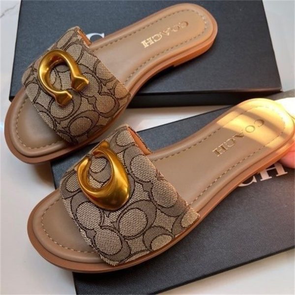 High quality slipper size:5-11 with box COH #30881