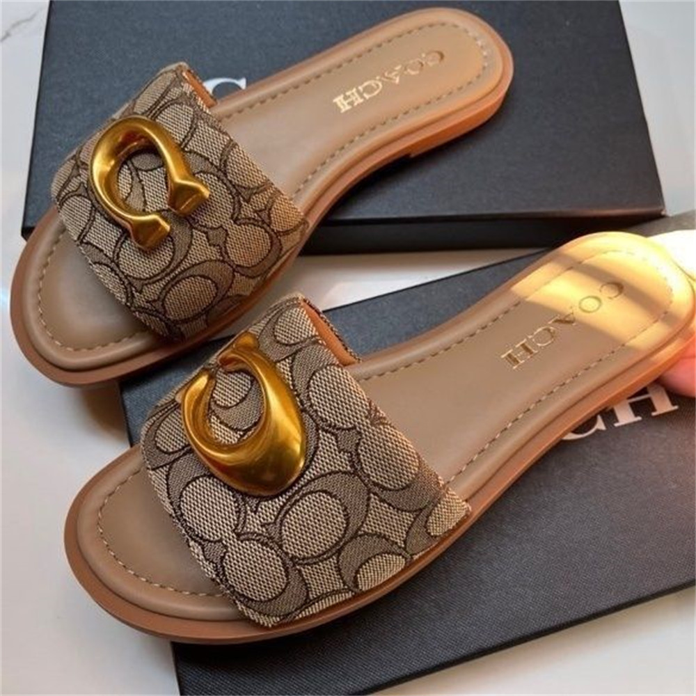 High quality slipper size:5-11 with box COH #30881 - Image 3