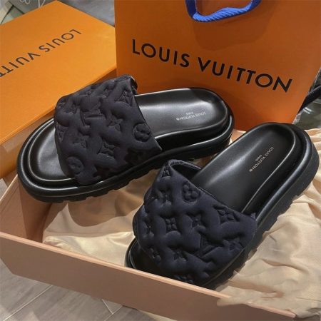 High quality couple slipper size:5-11 with box LOV #30890