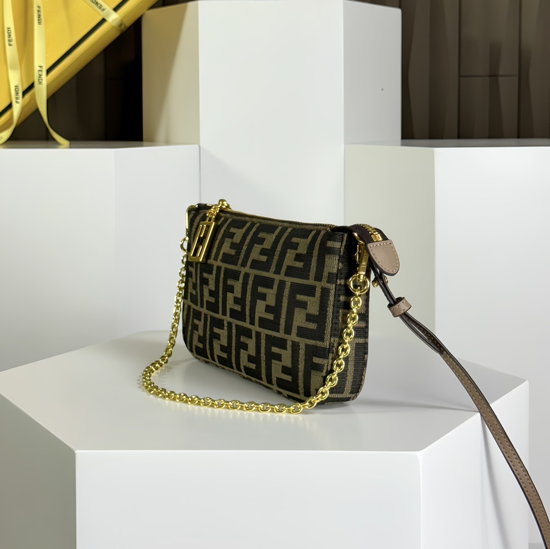 Top quality shoulder bag size:20*12*3cm FEI #30892 - Image 3