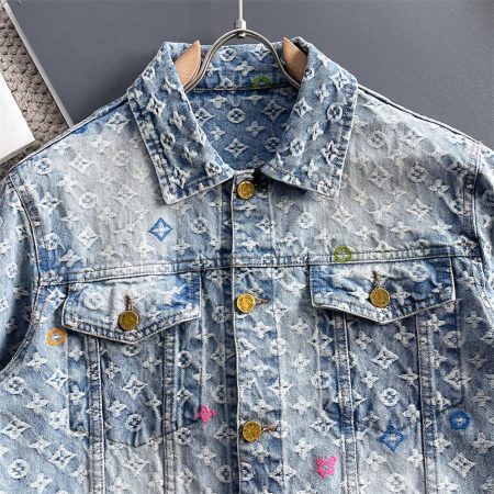 High quality denim jacket size:M-3XL LOV #30893 - Image 3
