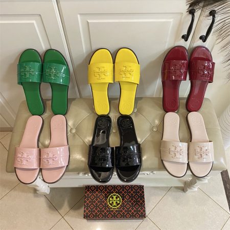High quality slipper size:5-12 with box TOH #30946 - Image 2
