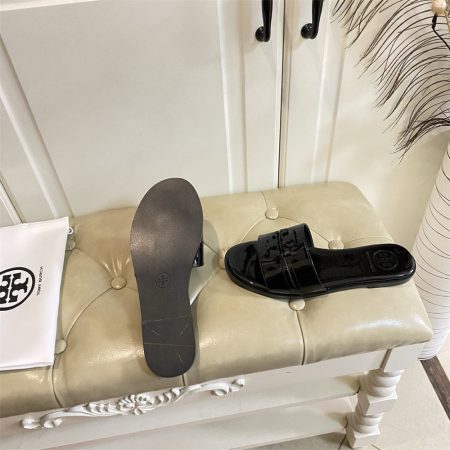 High quality slipper size:5-12 with box TOH #30946 - Image 5