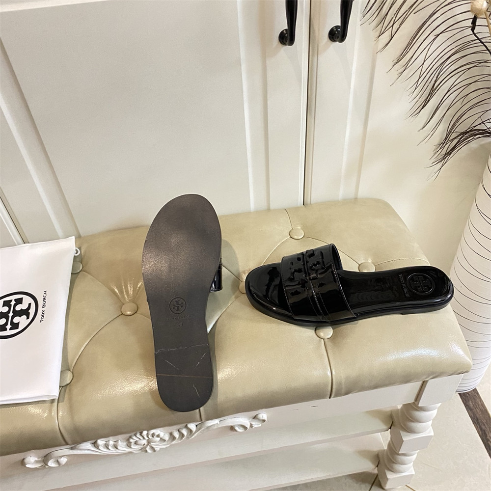 High quality slipper size:5-12 with box TOH #30946 - Image 5