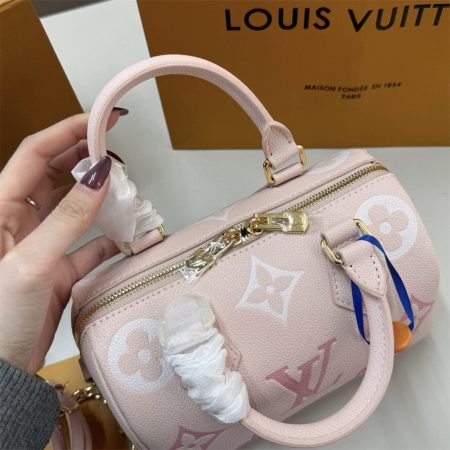 High qulaity handbag speedy size:20*14cm LOV #30963 - Image 4