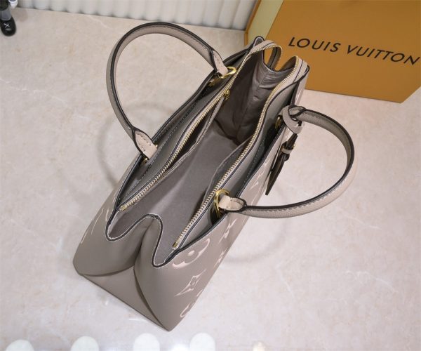 Top quality leather Tote bag size:34*24*15cm LOV #30967