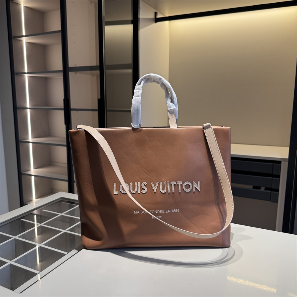 High quality Tote bag size:43*32*16cm LOV #30983 - Image 3