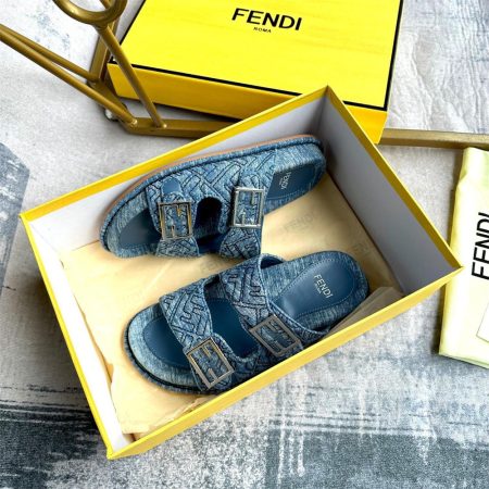 High quality couple slipper size:35-45 with box FEI #30986 - Image 3