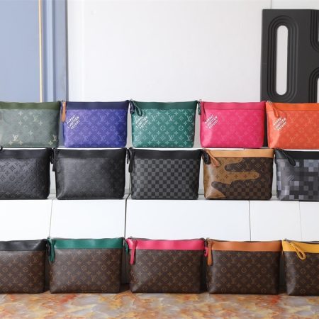 High quality handbag size:30*21*7.5cm LOV #31006 - Image 2
