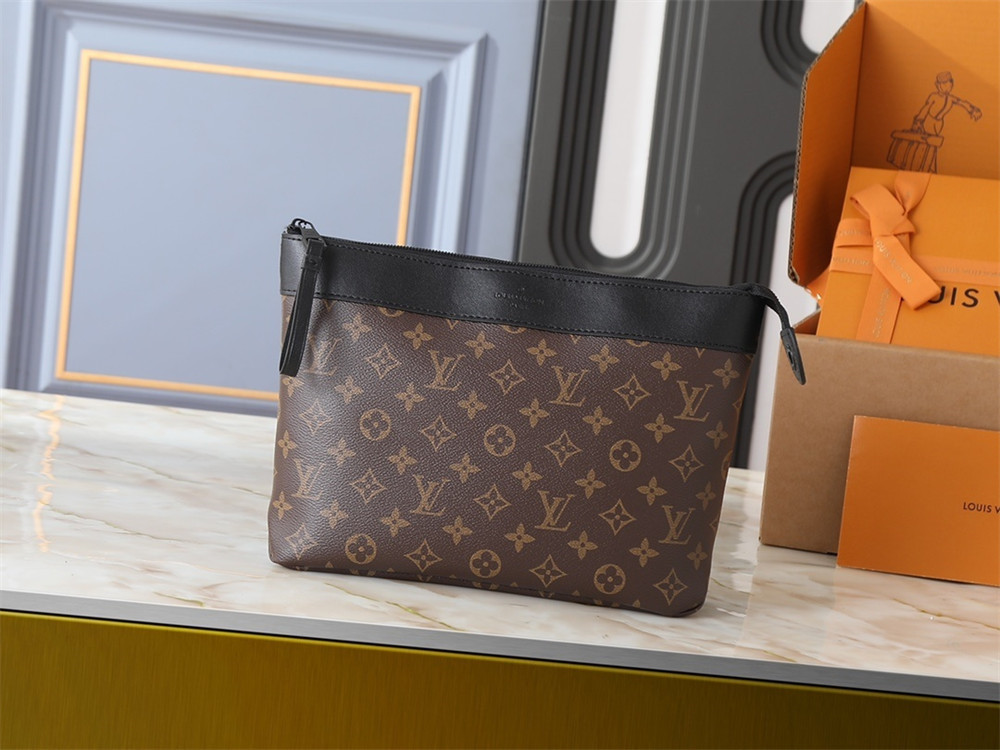 High quality handbag size:30*21*7.5cm LOV #31006 - Image 3