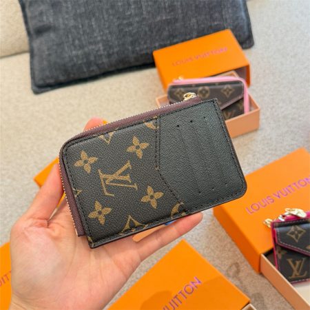 High qulity card holder keychain with box LOV #31008 - Image 3