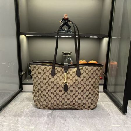 Top quality Tote bag size:45*28*12cm GUI #31038