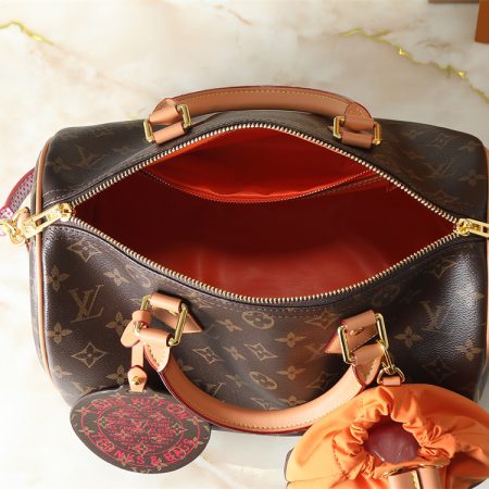 Top quality leather handbag speedy size:30*21cm LOV #31045 - Image 3