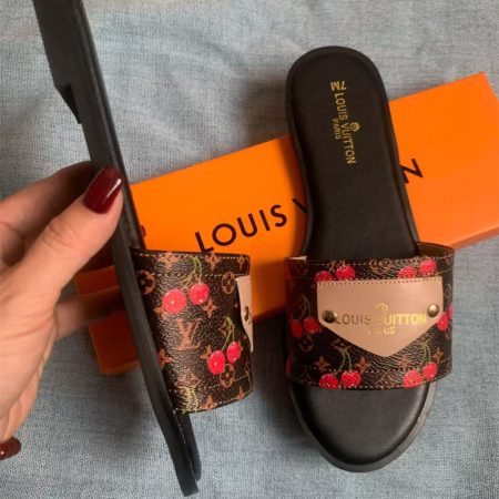 Wholesale slippers for women size:37-42 LOV #31051 - Image 3