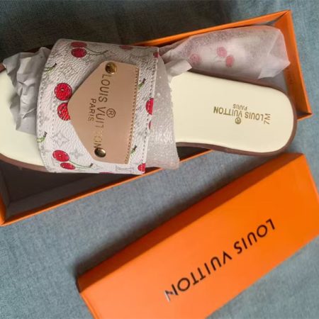 Wholesale slippers for women size:37-42 LOV #31051 - Image 5