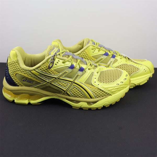 1 pair sport shoes size:5.5-11 with box free shipping ASI #31056