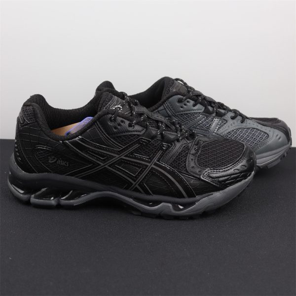 1 pair sport shoes size:5.5-11 with box free shipping ASI #31056