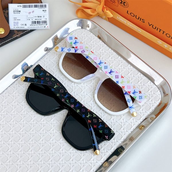 High quality sunglass with box LOV #31059