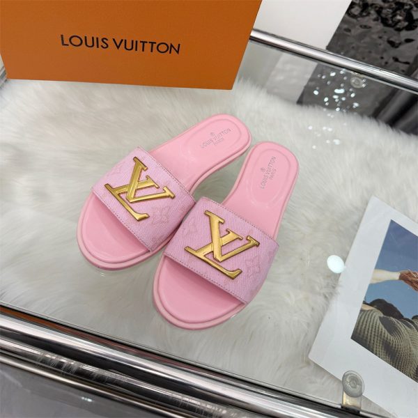 High quality slipper size:5-11 with box LOV #31086