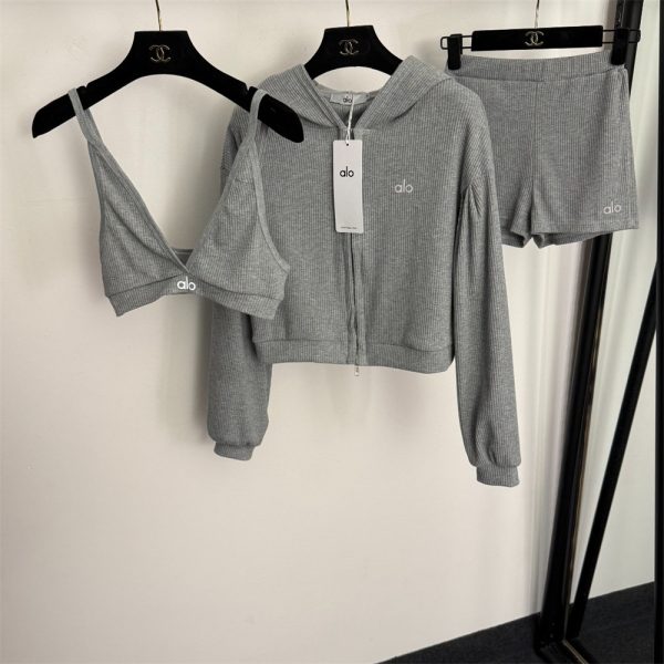High quality Yoga suit size:S-XL ALO #31097