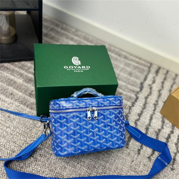 High quality sneaker & makeup bag set free shipping BV #31109