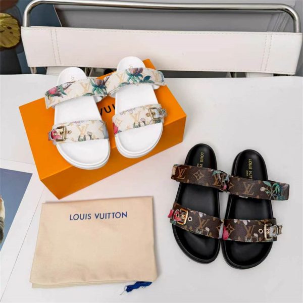 High quality slipper size:5-11 with box LOV #31113