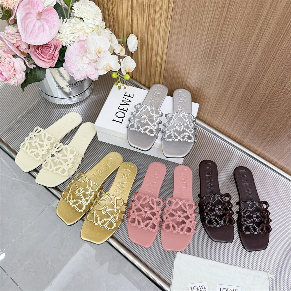 High quality slipper size:5-12 with box LOW #31114 - Image 1