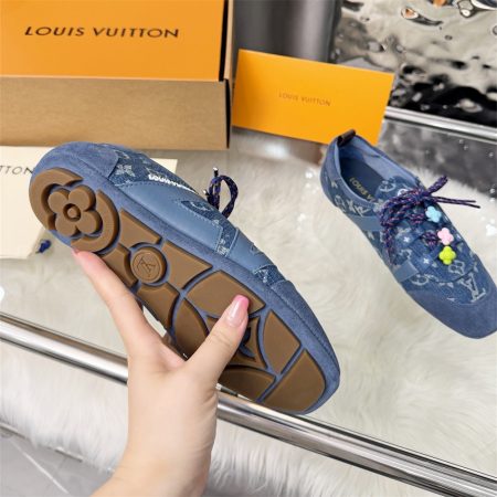 High quality sneaker size:5-10 with box free shipping LOV #31115 - Image 4