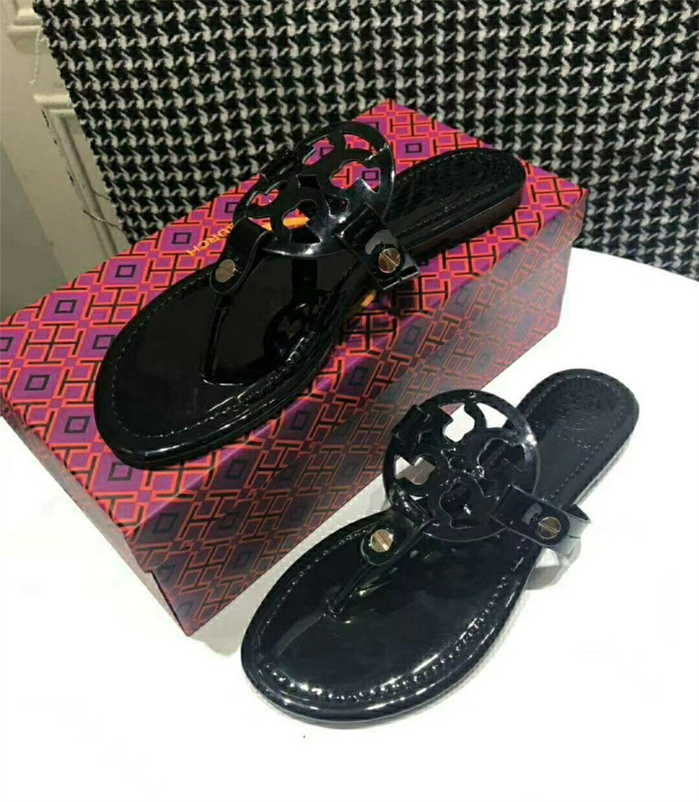 High quality slipper size:5-12 with box TOH #31127 - Image 3