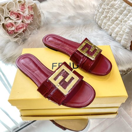 High quality slipper size:5-11 with box FEI #31129 - Image 3