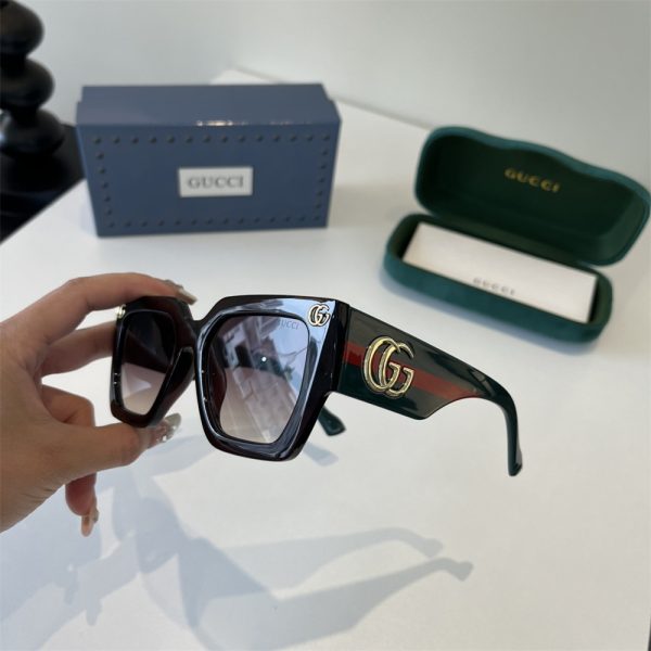 High quality sunglass with box GUI #31151