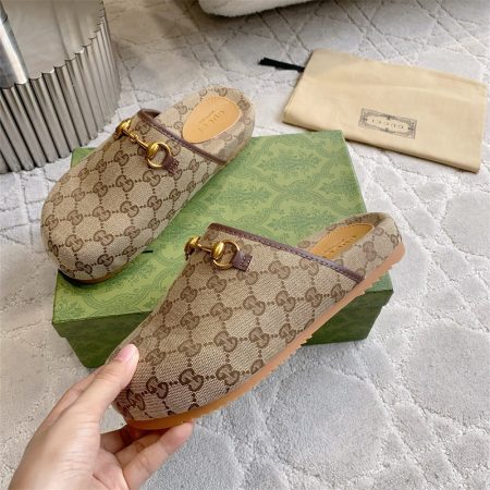 High quality couple slipper size:5-13 with box GUI #31172 - Image 6