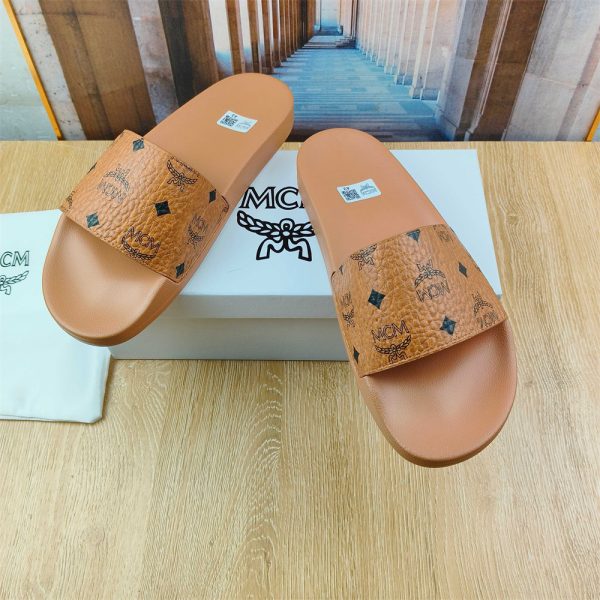 High quality couple slipper size:5-12 with box MCI #31175
