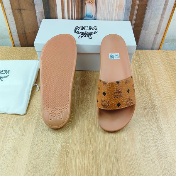 High quality couple slipper size:5-12 with box MCI #31175
