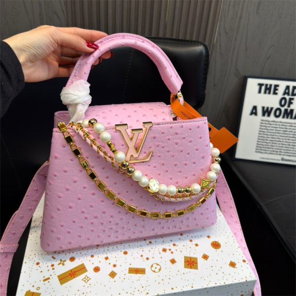 High quality handbag size:19cm/26cm LOV #31177