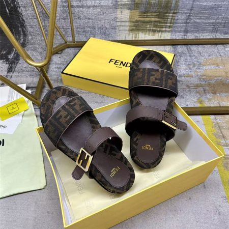 High quality couple slipper size:5-11 with box FEI #31181 - Image 3