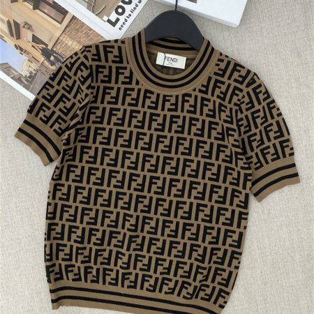 High quality T-shirt sweater size:S-L FEI #31195