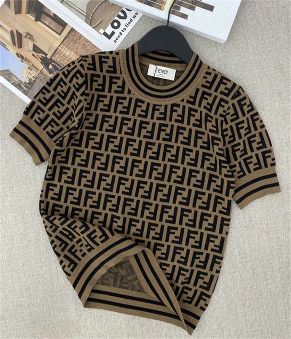 High quality T-shirt sweater size:S-L FEI #31195