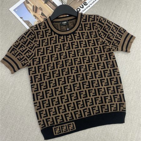 High quality T-shirt sweater size:S-L FEI #31196