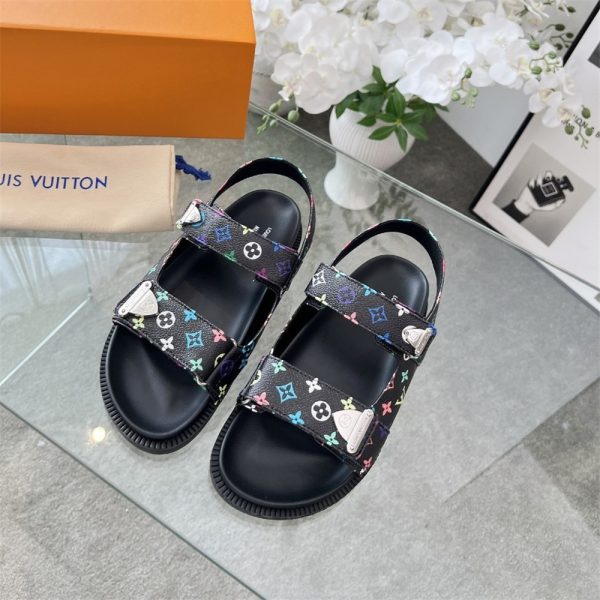 High quality sandals size:5-11 with box LOV #31200