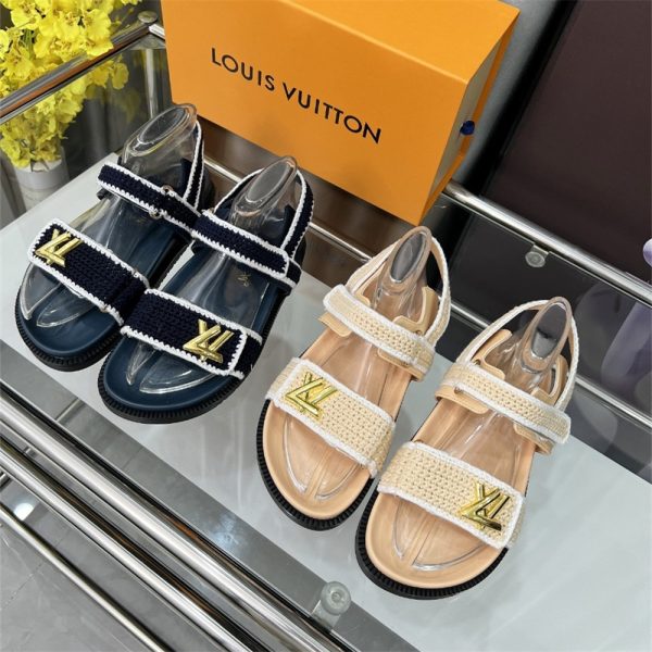 High quality sandals size:5-11 with box LOV #31202