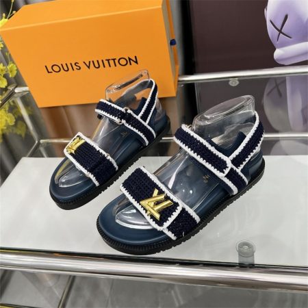 High quality sandals size:5-11 with box LOV #31202 - Image 2