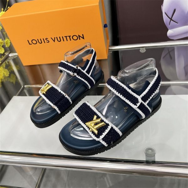 High quality sandals size:5-11 with box LOV #31202