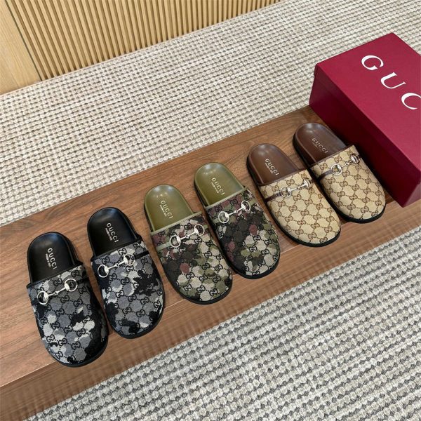 High quality slippers size:5-10 with box GUI #31221