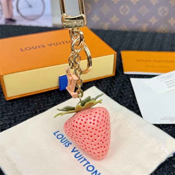 High qualit key chain with box LOV #31234