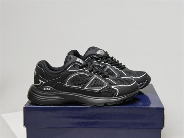 High quality couple sneaker size:5-11 with box free shipping DIR #31245