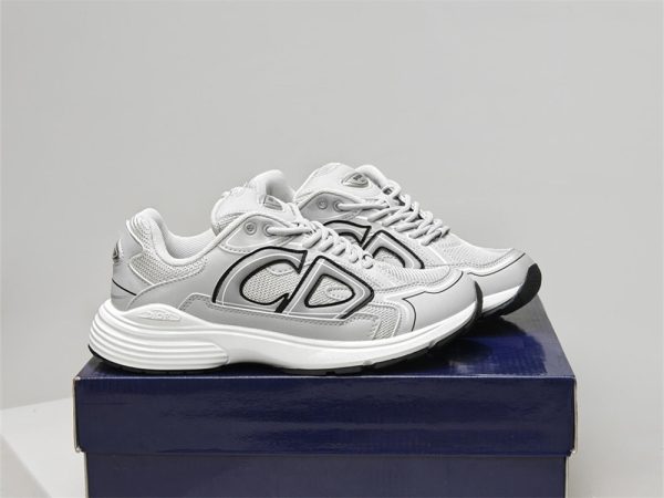 High quality couple sneaker size:5-11 with box free shipping DIR #31245
