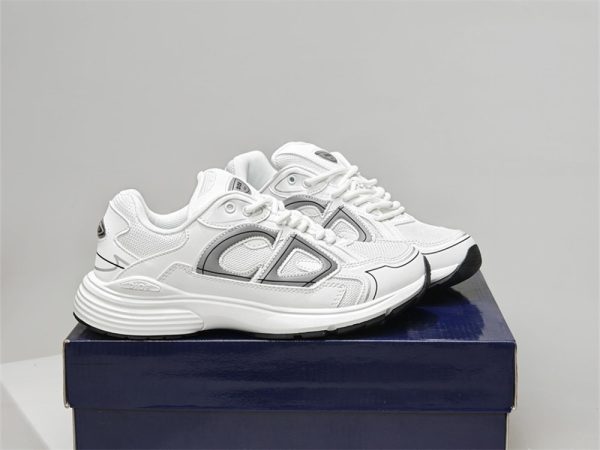 High quality couple sneaker size:5-11 with box free shipping DIR #31245