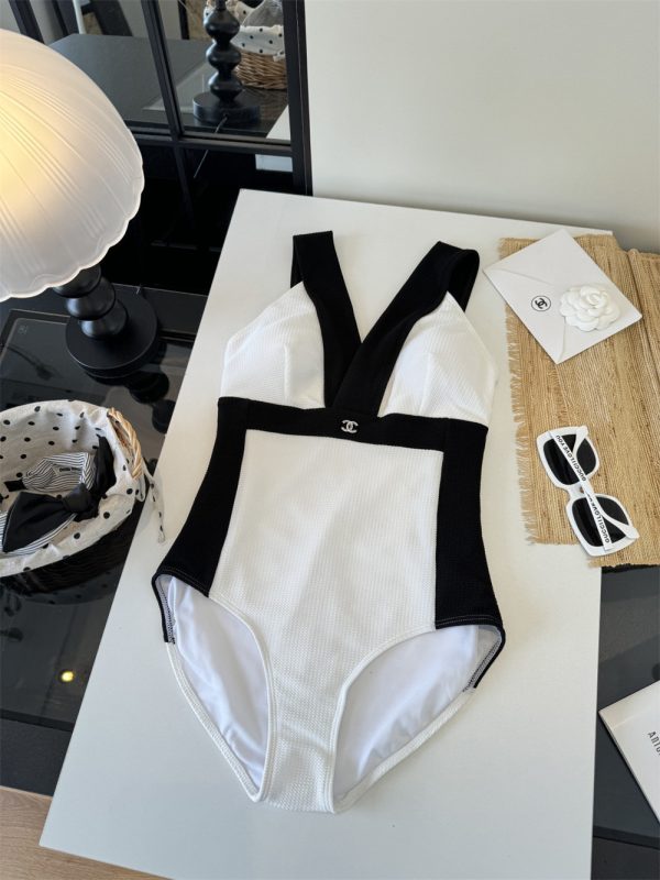 High quality swimsuit size:S-XL CHL #31254